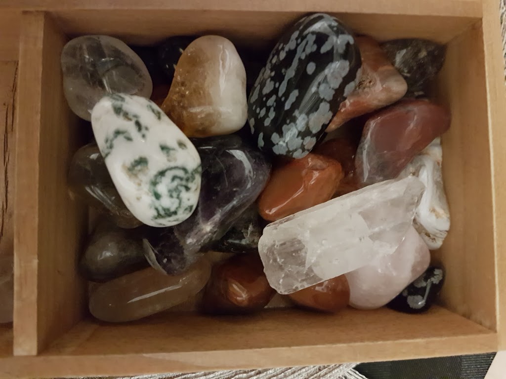 Agate to Healing & Reiki | 96 Henderson St #5, Cambridge, ON N3C 2G1, Canada | Phone: (519) 497-8161