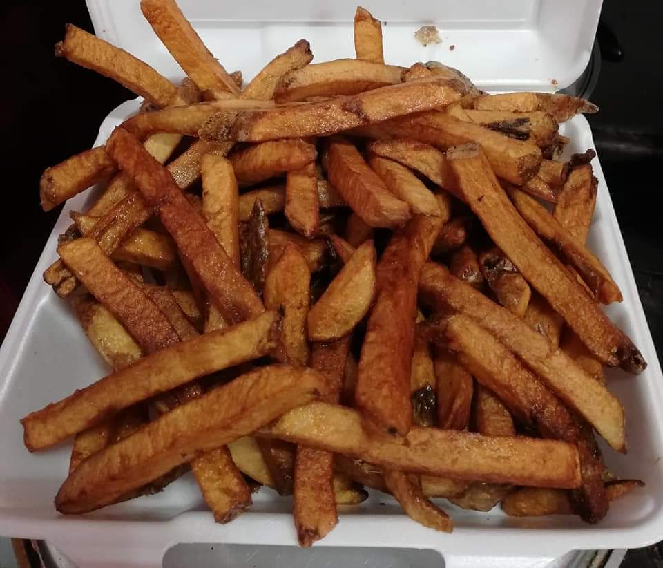 BUBZ restaurant | 1547 Elijah Rd, Southwold, ON N0L 2G0, Canada