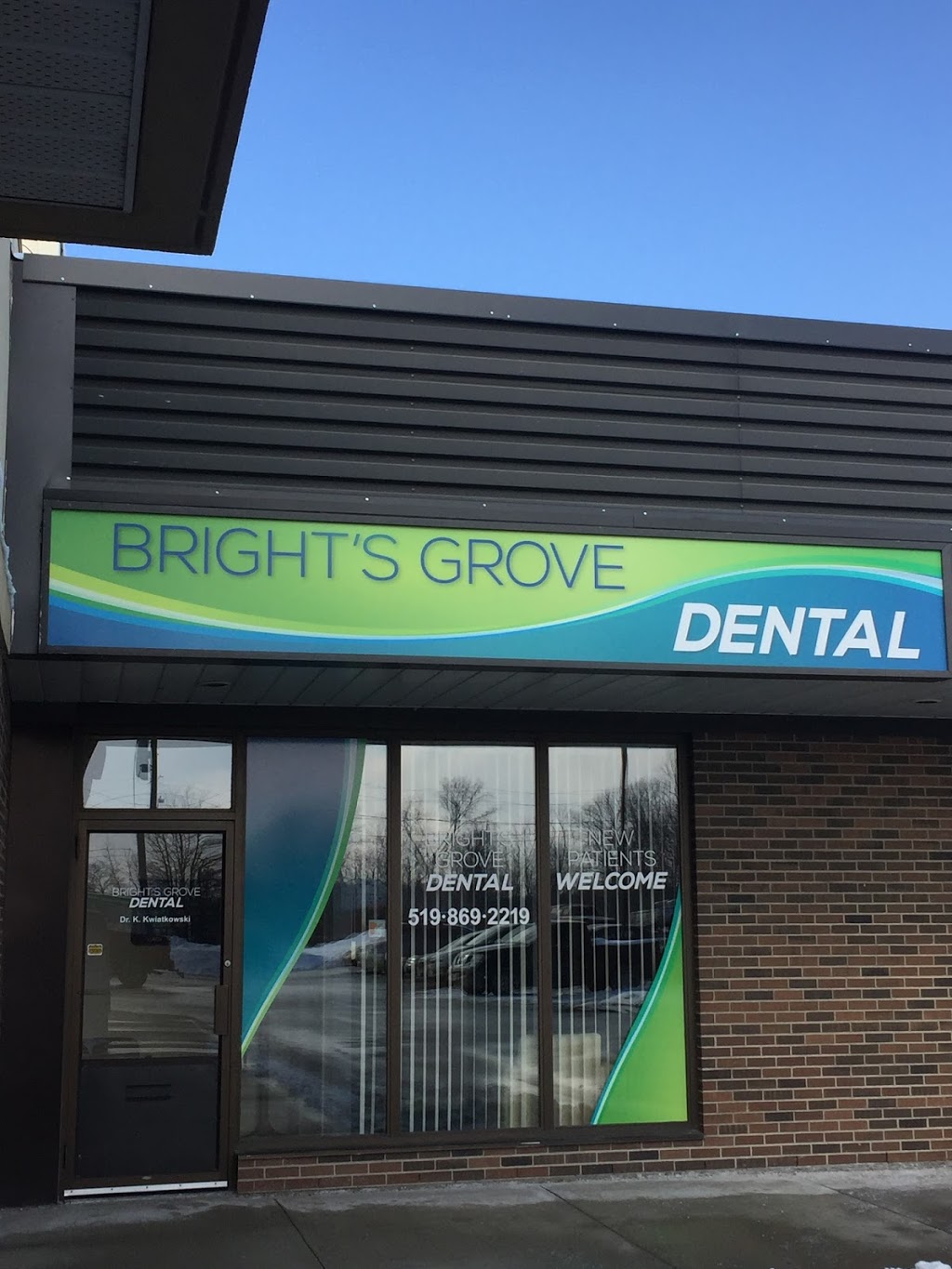 Bright’s Grove Dental | 2600 Lakeshore Rd, Brights Grove, ON N0N 1C0, Canada | Phone: (519) 869-2219