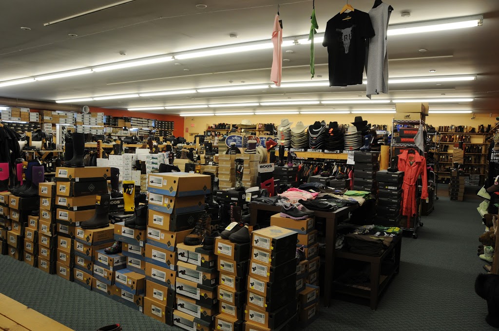 Herberts Boots & Western Wear | 2044 Commerce Park Dr, Innisfil, ON L9S 4A3, Canada | Phone: (705) 431-2500