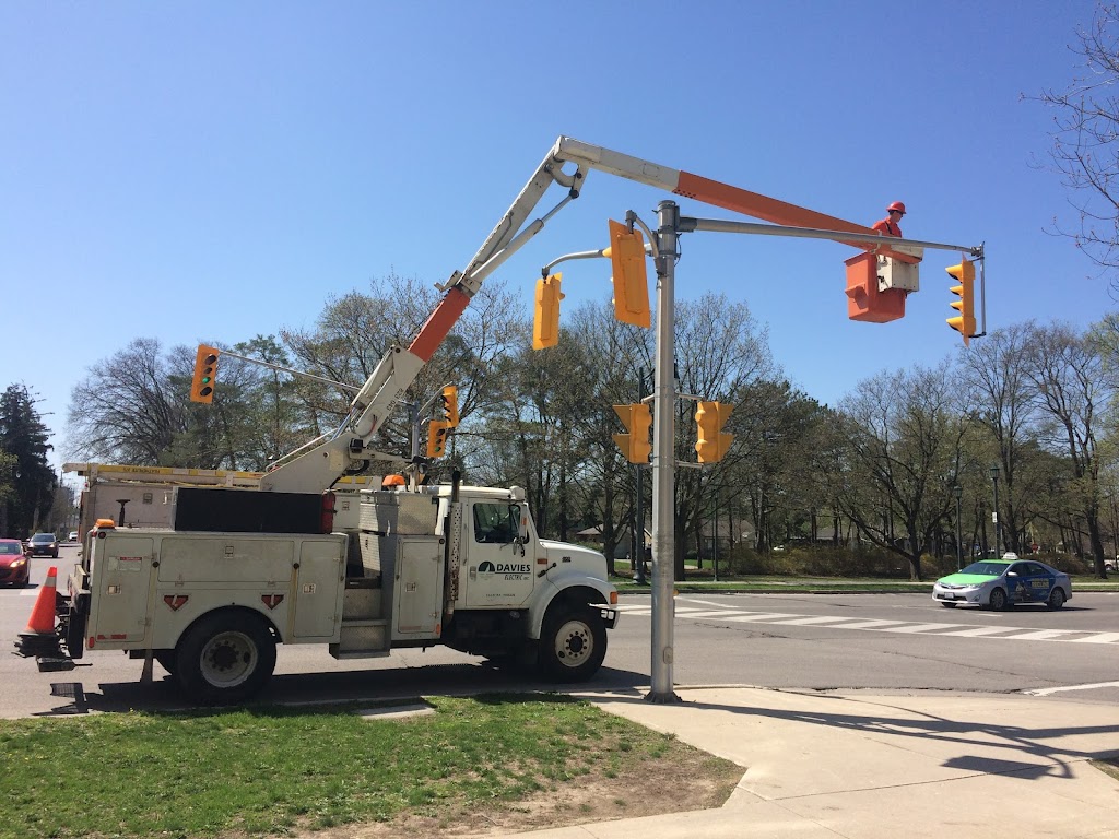 Davies Electric Inc. | 21599 Nissouri Rd, Thorndale, ON N0M 2P0, Canada | Phone: (519) 461-1313