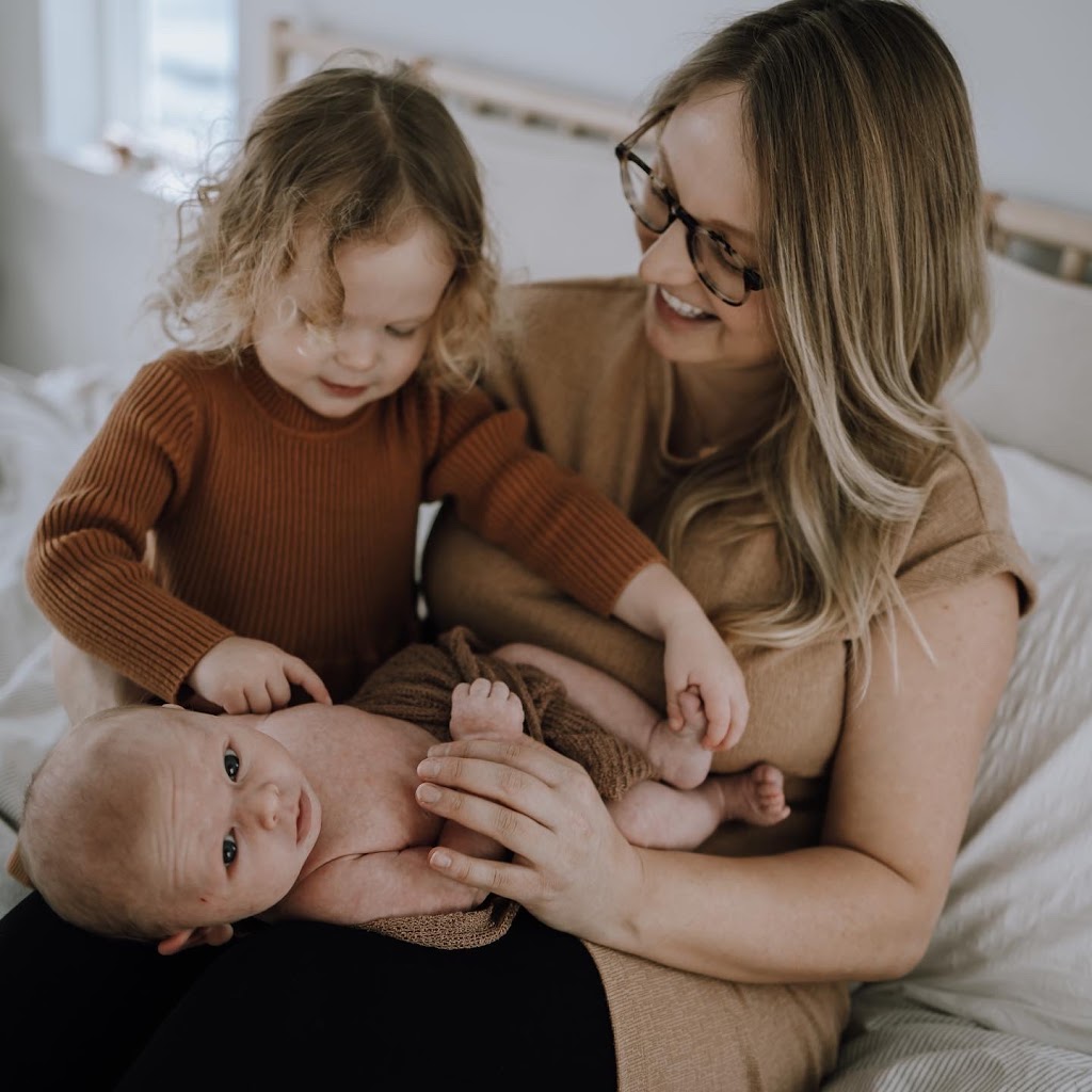 Seleyna Marie Photography | 300 Ioco Rd, Port Moody, BC V3H 2V7, Canada | Phone: (604) 617-0605