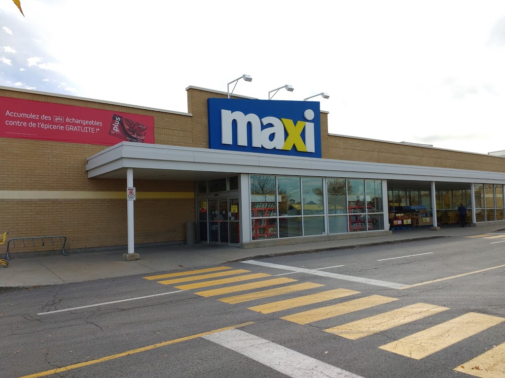 Maxi | 390 Montée des Pionniers, Terrebonne, QC J6V 1S6, Canada | Phone: (450) 657-7710