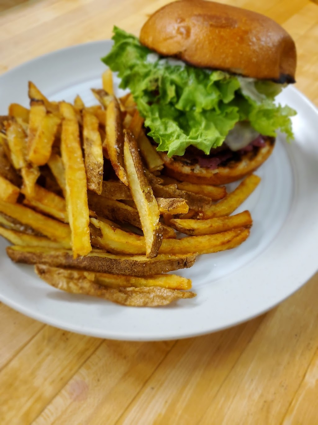 Purlieu Modern Bistro | 3109 Palliser Dr SW #14, Calgary, AB T2V 4W5, Canada | Phone: (403) 280-7474