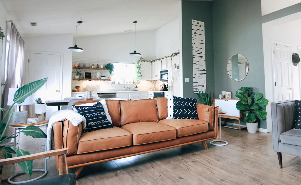 Elite Vacation Homes Inc. | 2945 Jacklin Rd, Victoria, BC V9B 5E3, Canada | Phone: (250) 881-7551