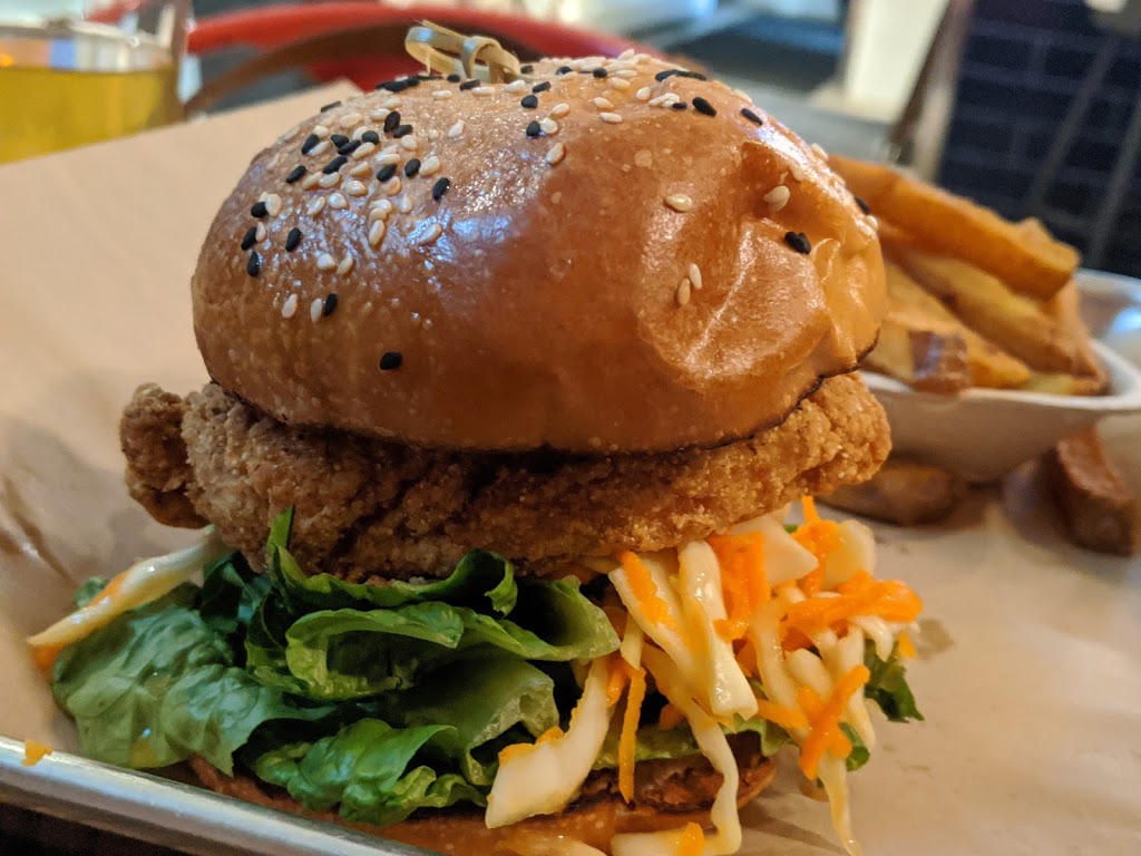 HillFire SMK & BBQ | 1455 Pelham St, Fonthill, ON L0S 1E0, Canada | Phone: (289) 897-9587