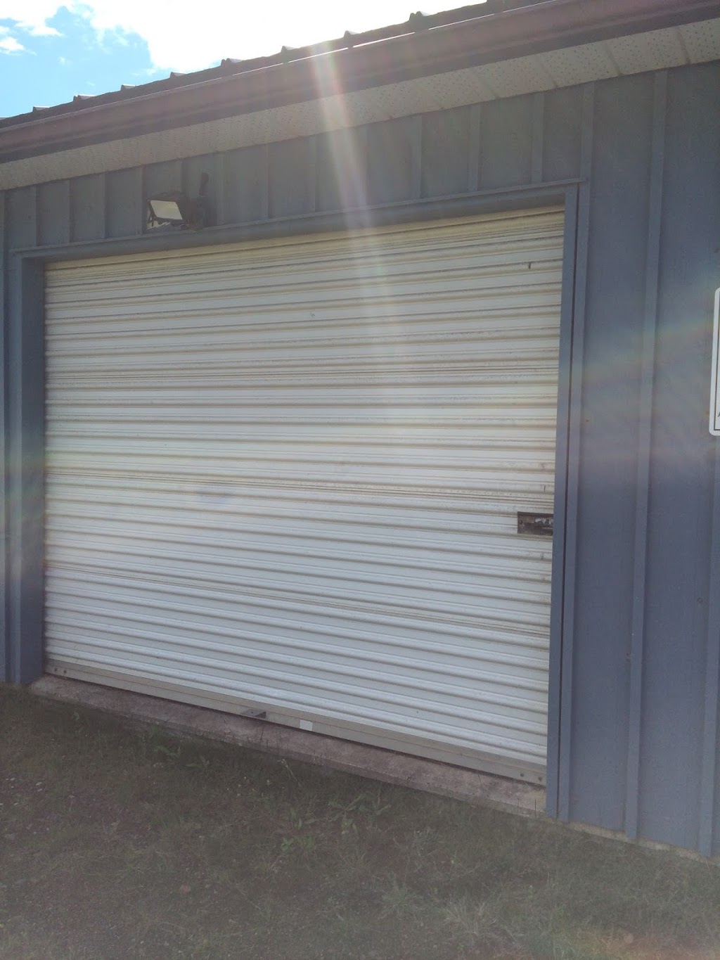 Neebing Mini Storage | 1157 Rosslyn Rd, Thunder Bay, ON P7E 6V8, Canada | Phone: (807) 939-1144