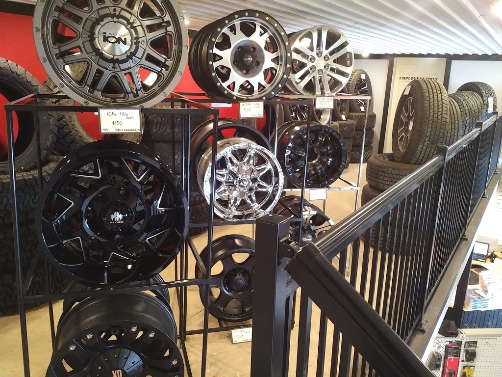 C&S Auto Accessories | 6153 Wellington County Rd 109, Harriston, ON N0G 1Z0, Canada | Phone: (519) 638-5362