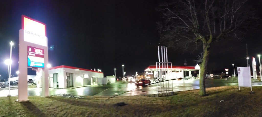 Petro-Canada | 1331 Dundas St, London, ON N5W 5P3, Canada | Phone: (519) 455-3272