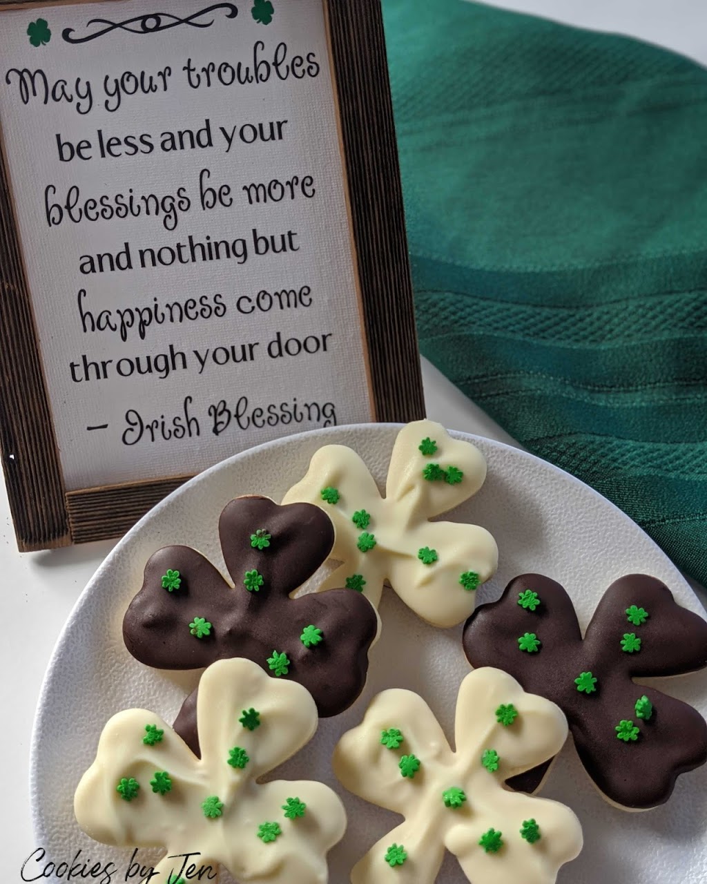Cookies by Jen | 109 Channelside Cove SW, Airdrie, AB T4B 3J1, Canada | Phone: (403) 605-1513