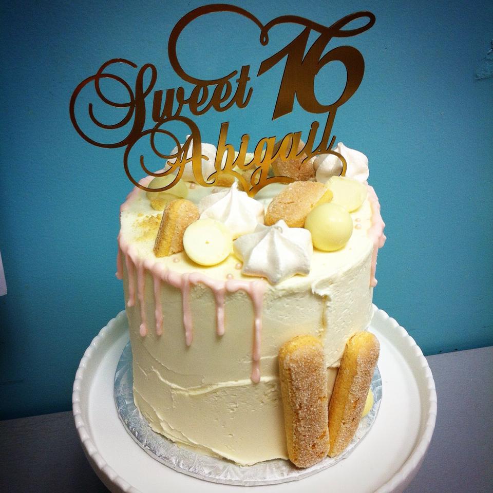 Gingers Cupcakes & Desserts | 14 Wellington St E, Aurora, ON L4G 1H5, Canada | Phone: (905) 841-4004