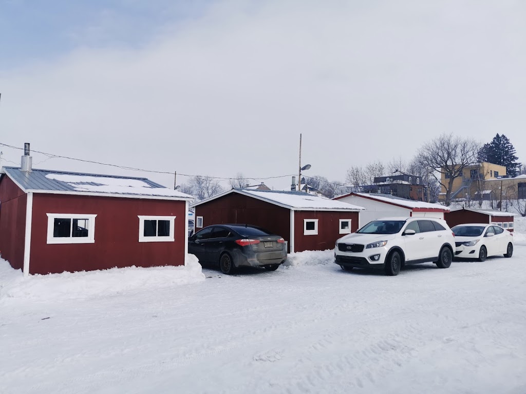 Centre de pêche JP Hivon | 49 Boulevard Lanaudière, Sainte-Anne-de-la-Pérade, QC G0X 2J0, Canada | Phone: (418) 325-2100