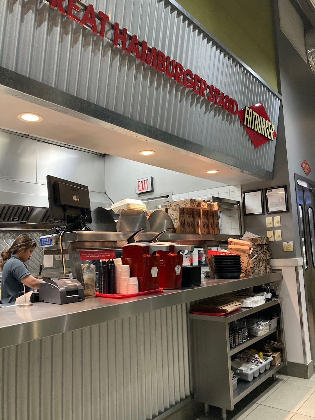 Fatburger Sundance | 15 Sunpark Plaza SE #3111, Calgary, AB T2X 0M5, Canada | Phone: (587) 352-5860