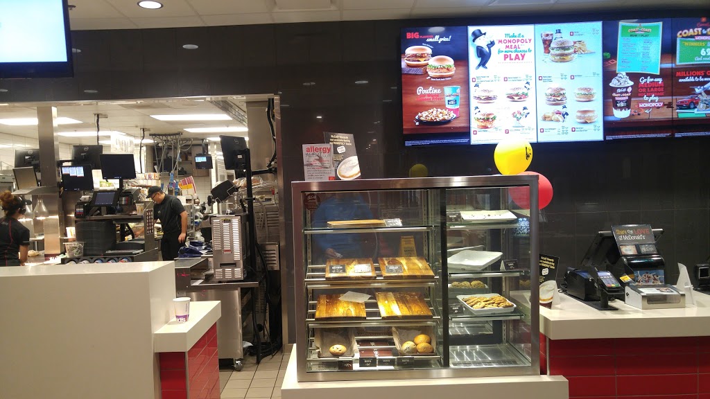 McDonalds | 1475 Regent Ave W, Winnipeg, MB R2C 3B2, Canada | Phone: (204) 949-6654