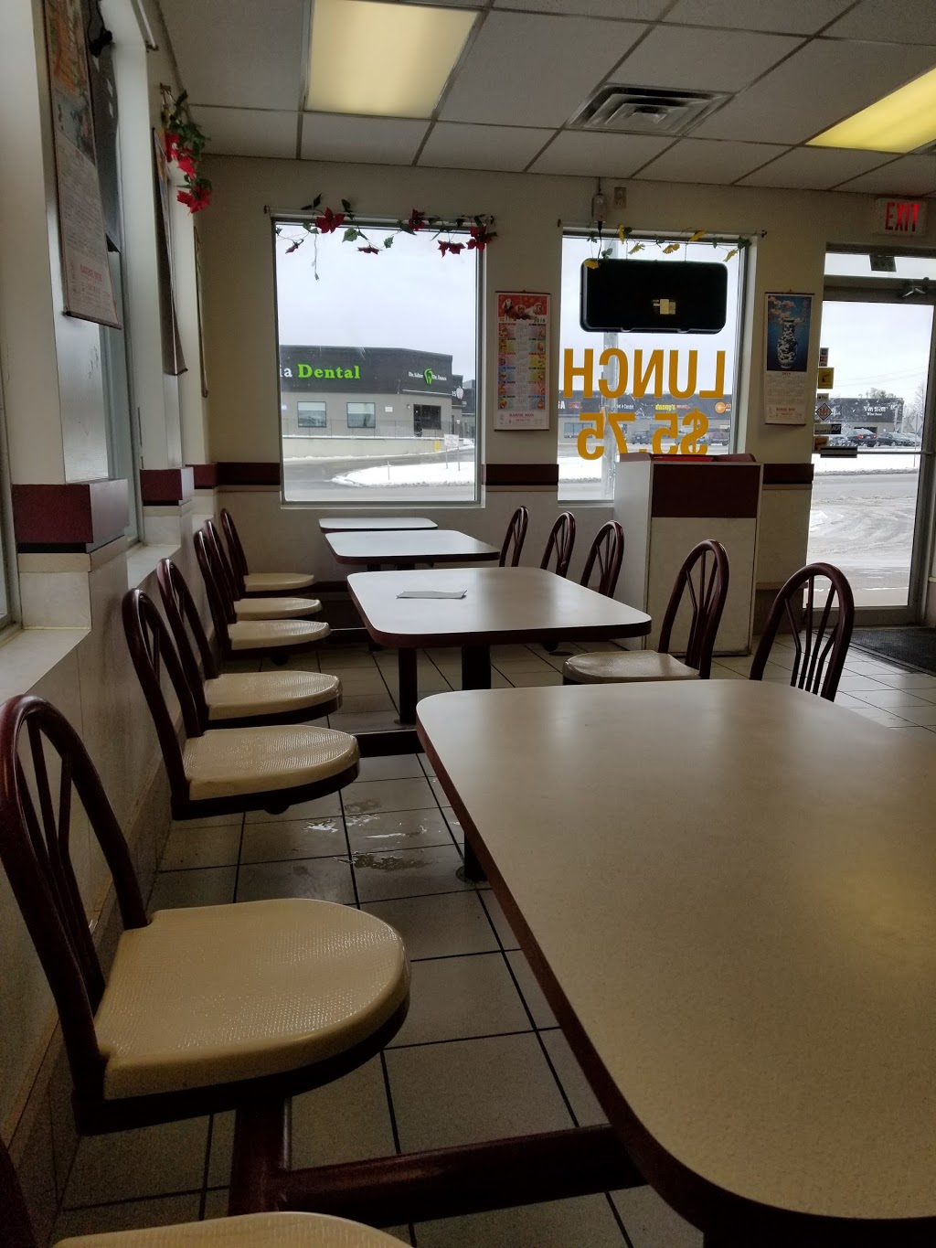 Barrie Wok | 240 Big Bay Point Rd, Barrie, ON L4N 0B8, Canada | Phone: (705) 739-1112