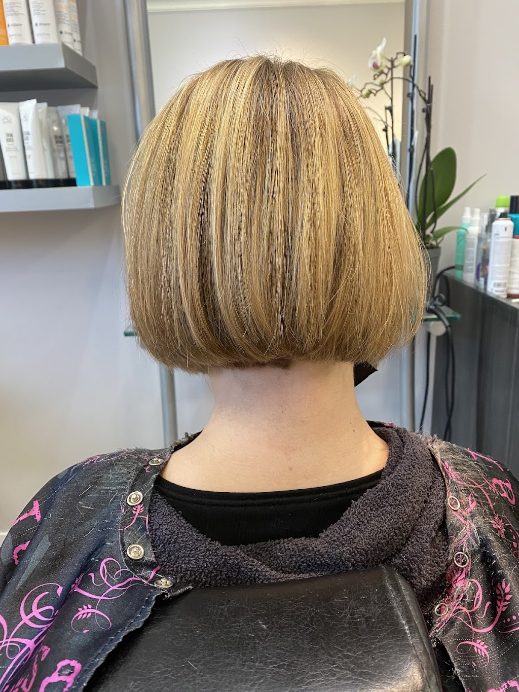 marys Hair Salon | 65 Ave, Langley Twp, BC V2Y 2H1, Canada | Phone: (778) 773-0383
