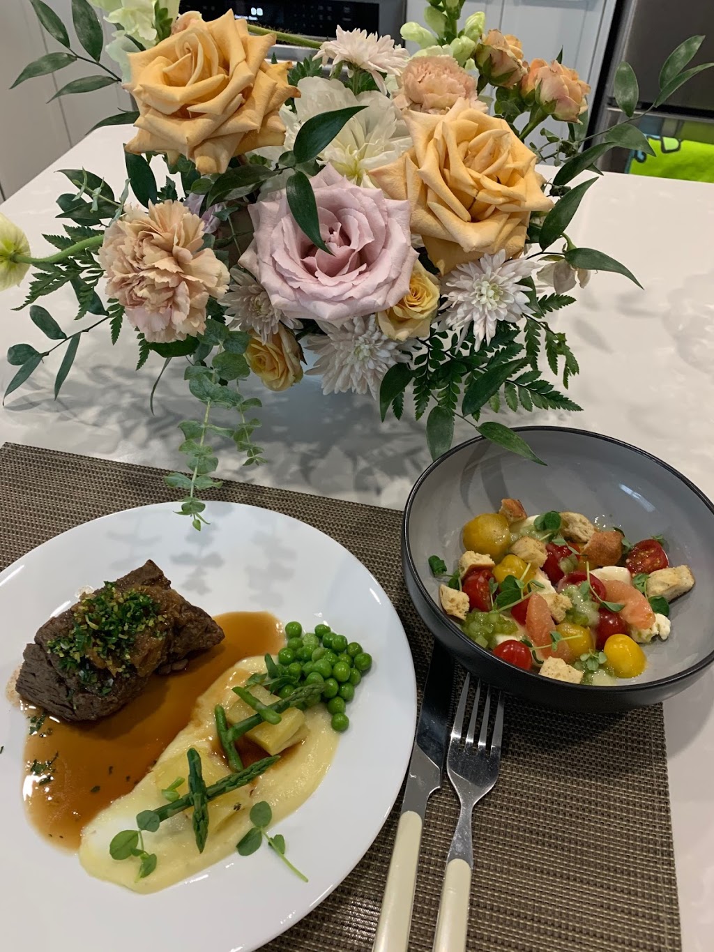 White Table Catering & Events | 30462 Liberator Ave, Abbotsford, BC V2T 6H5, Canada | Phone: (604) 283-3993