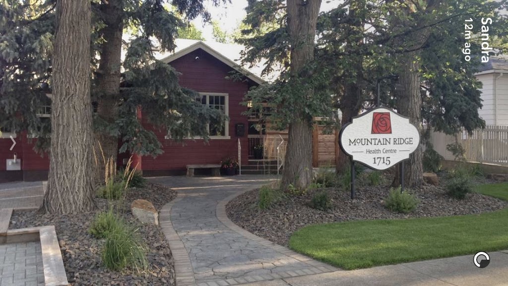 Mountain Ridge Health Centre | 1715 9 Ave S, Lethbridge, AB T1J 1W4, Canada | Phone: (403) 328-1544