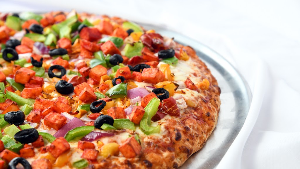 Pizza Hub | 2965 Islington Ave #1, North York, ON M9L 2K8, Canada | Phone: (416) 741-1991