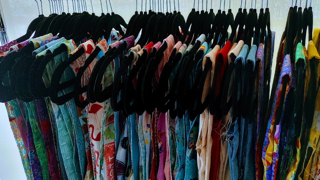 Sandra Ward Stitch Boutique | 39 Murdock Ln, Amherst Shore, NS B0L 1E0, Canada | Phone: (902) 669-1813