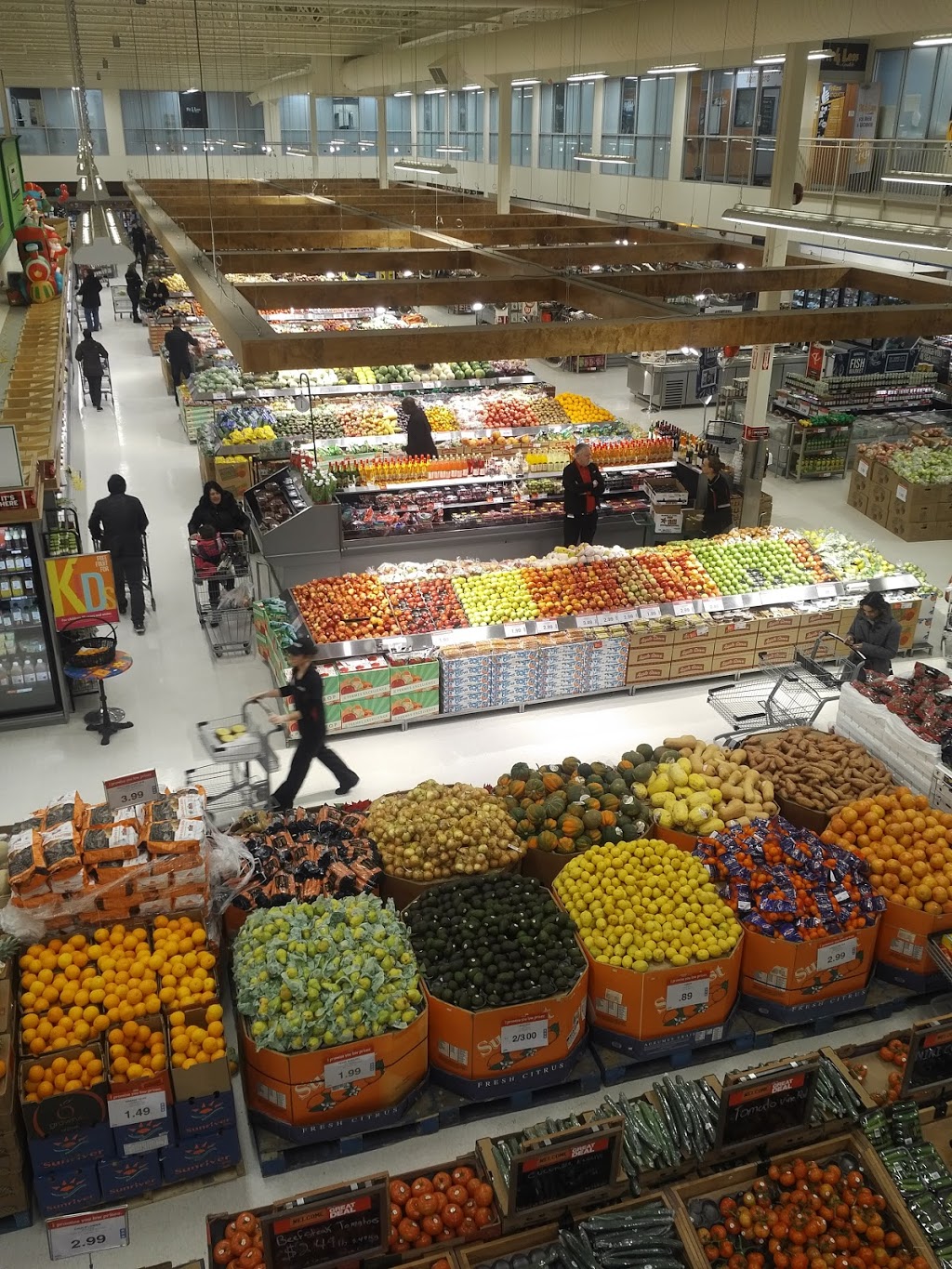 Moncions Your Independent Grocer | 685 River Rd, Gloucester, ON K1V 2G2, Canada | Phone: (613) 822-4749