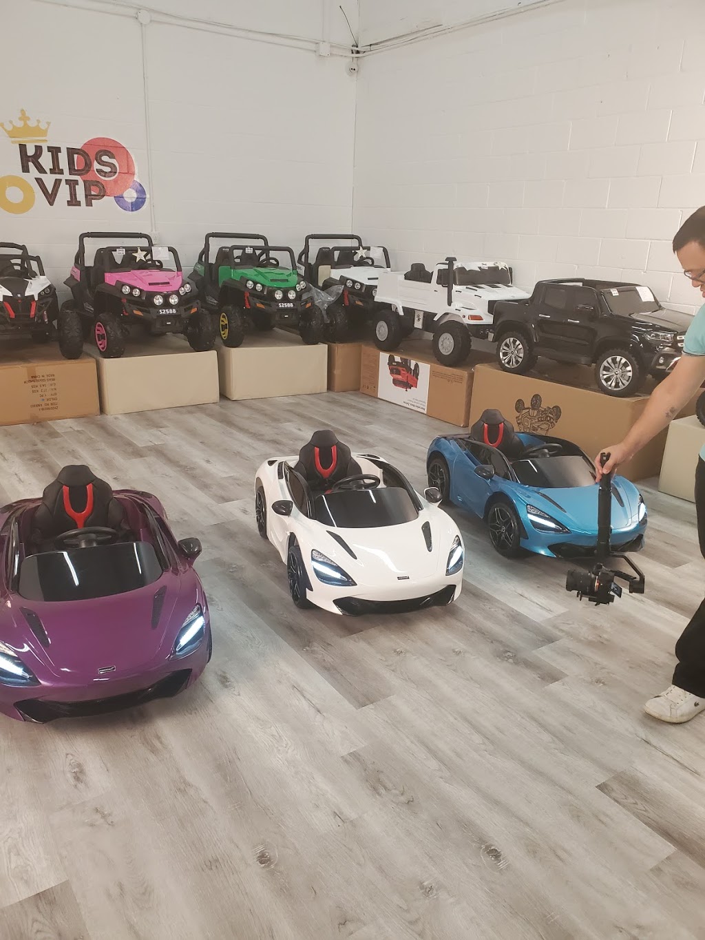 KidsVip Exclusive Kids Ride on Cars and Toys | 250 Trowers Rd Unit 1, Woodbridge, ON L4L 5Z6, Canada | Phone: (844) 543-7847