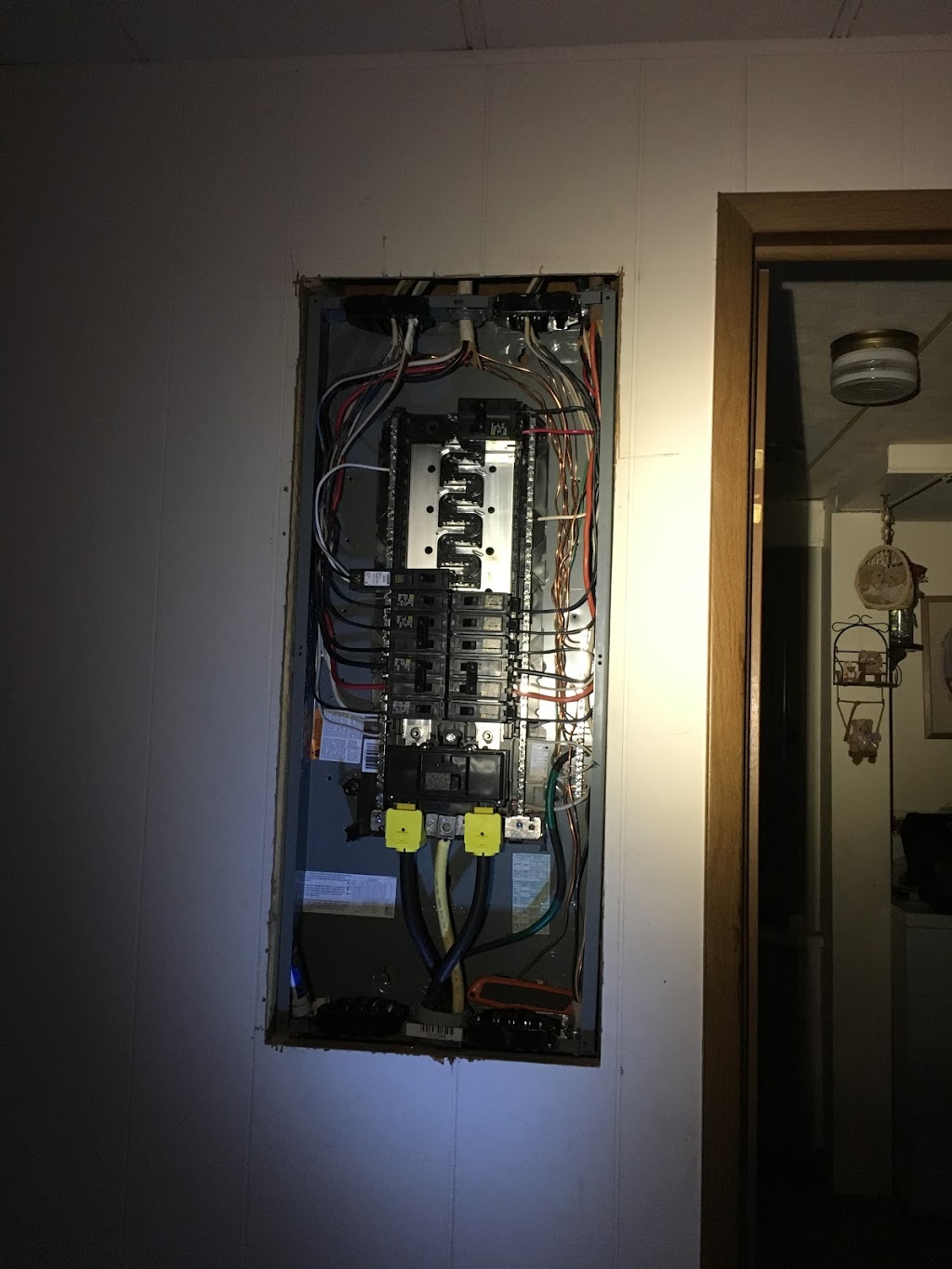 Lake View Electric | 4893 Kennison Pkwy, Hamburg, NY 14075, USA | Phone: (716) 574-1835