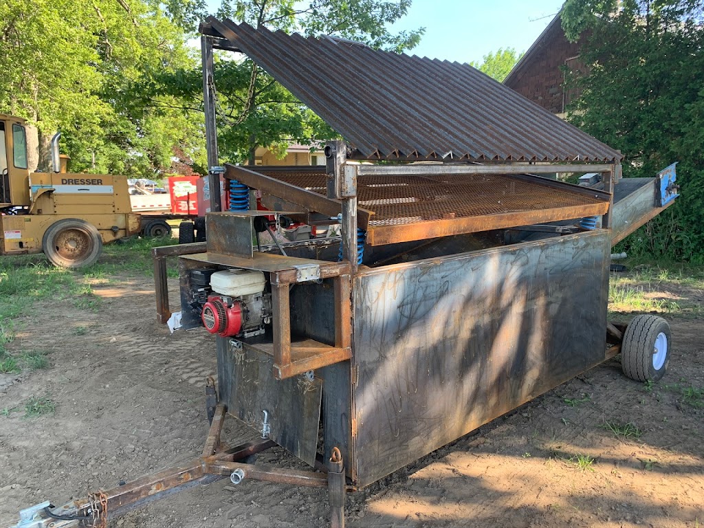 DeVries Custom Welding | 247 Dundas St, Thamesford, ON N0M 2M0, Canada | Phone: (519) 476-1069