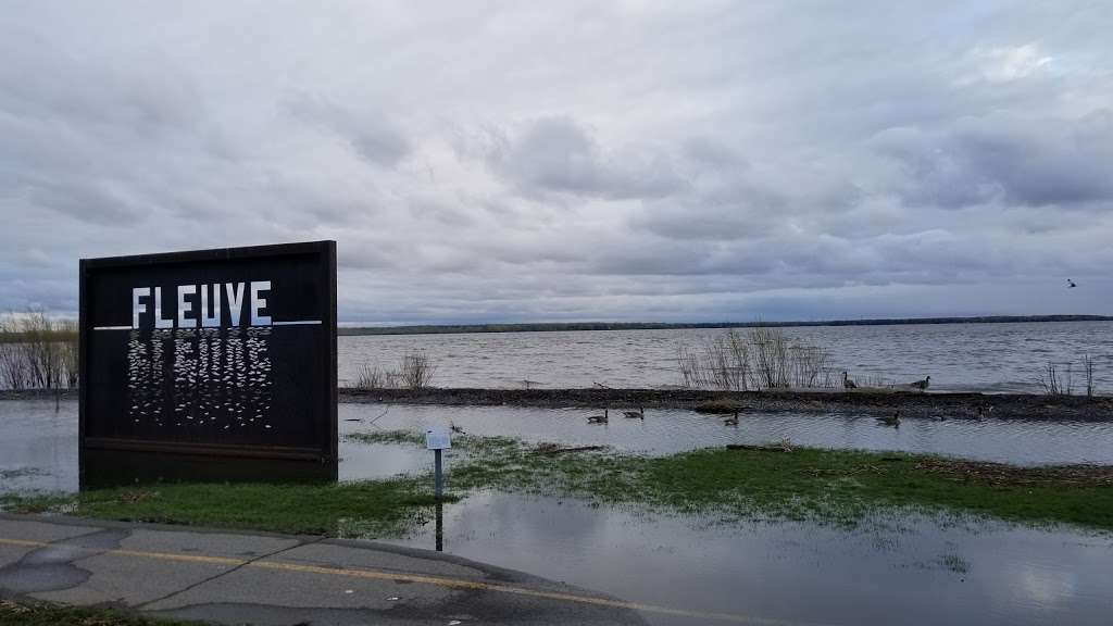Stoney Point Park | Lachine, Montreal, QC H8T, Canada | Phone: (514) 872-0311