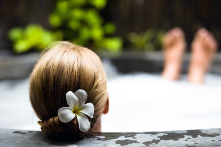 Charisma European Health And Beauty Spa | 625 Vanalman Ave, Victoria, BC V8Z 3A8, Canada | Phone: (250) 727-9375