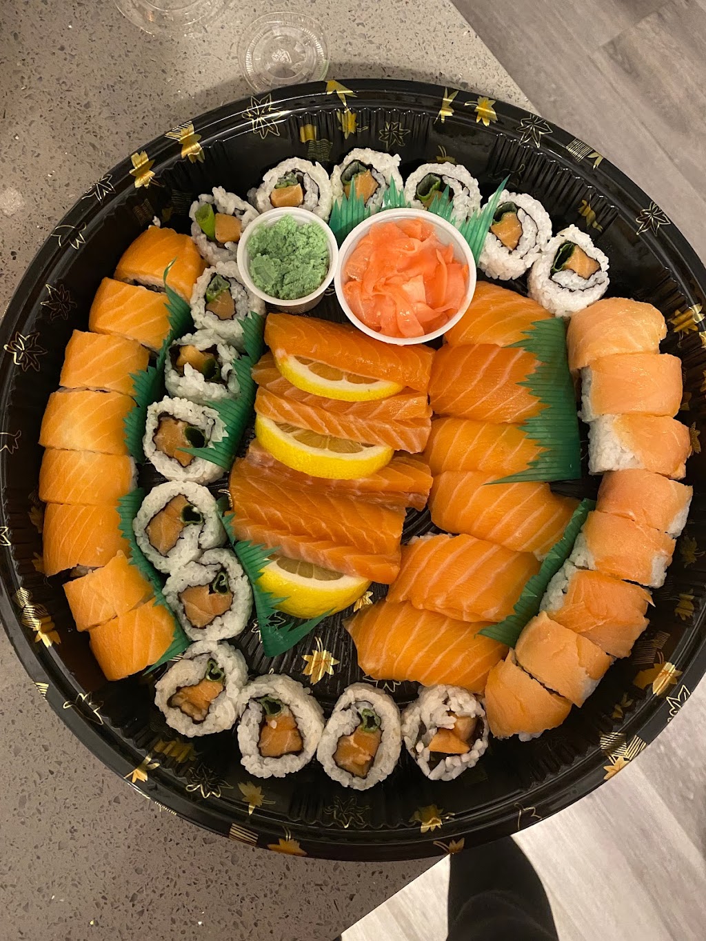 Dragonball Kitchen | 65 Michigan St, Devon, AB T9G 1H7, Canada | Phone: (780) 952-9732