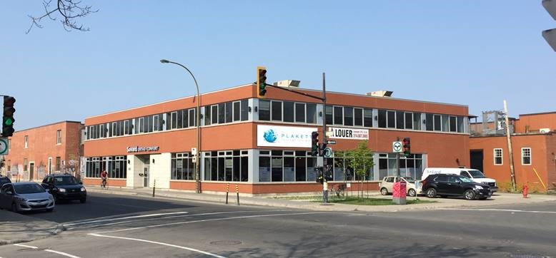 Plakett Services cliniques | 2725 Rue Rachel E bureau 200, Montréal, QC H2H 1S6, Canada | Phone: (514) 587-6550