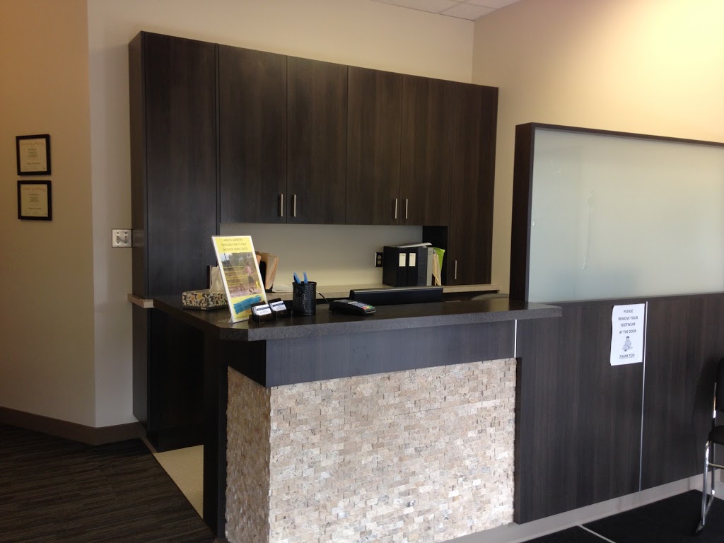 Gelley Chiropractic Clinic | 845 Dakota St #12, Winnipeg, MB R2M 5M3, Canada | Phone: (204) 254-0130