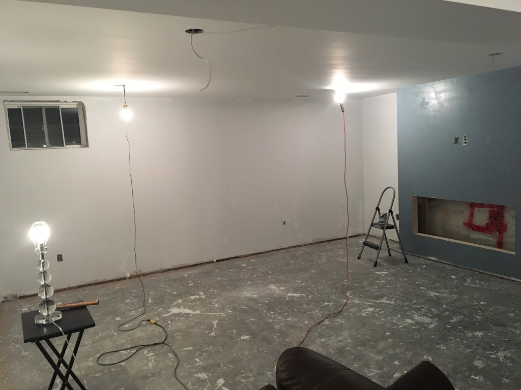 CK Construction | 700 Erinbrook Dr, Kitchener, ON N2E 2S7, Canada | Phone: (519) 497-8008