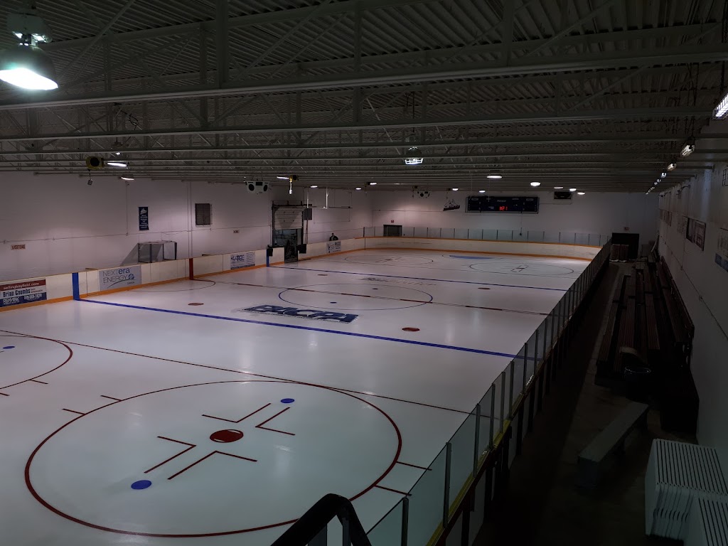 Bayfield Community Centre & Arena | 4 Jane St, Bayfield, ON N0M 1G0, Canada | Phone: (519) 565-2121