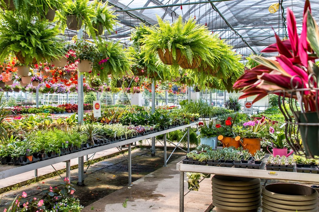 Seasons In The Country | 390 Ecclestone Dr, Bracebridge, ON P1L 1R1, Canada | Phone: (705) 645-5035