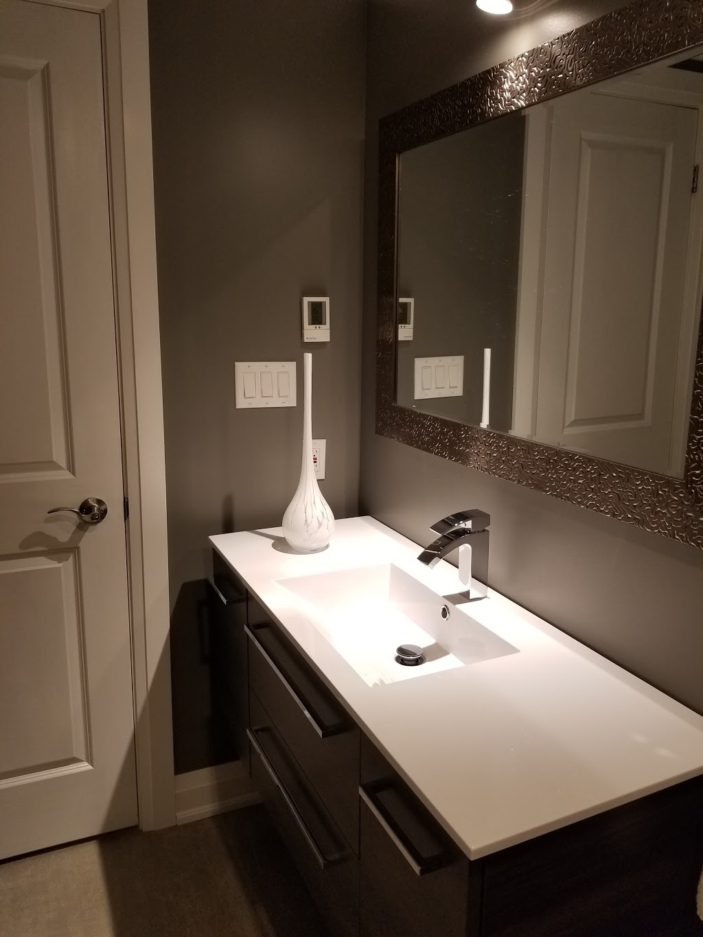 My Friend Lee Contractor | 6926 Barrisdale Dr, Mississauga, ON L5N 2H4, Canada | Phone: (905) 510-8844