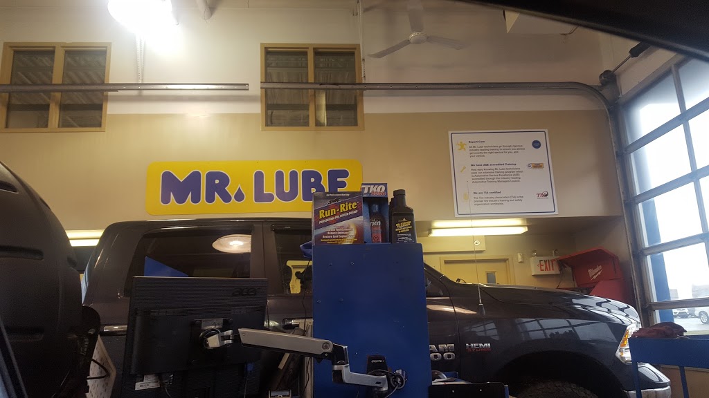 Mr. Lube | 565 Portland St, Dartmouth, NS B2Y 4B1, Canada | Phone: (902) 464-5823
