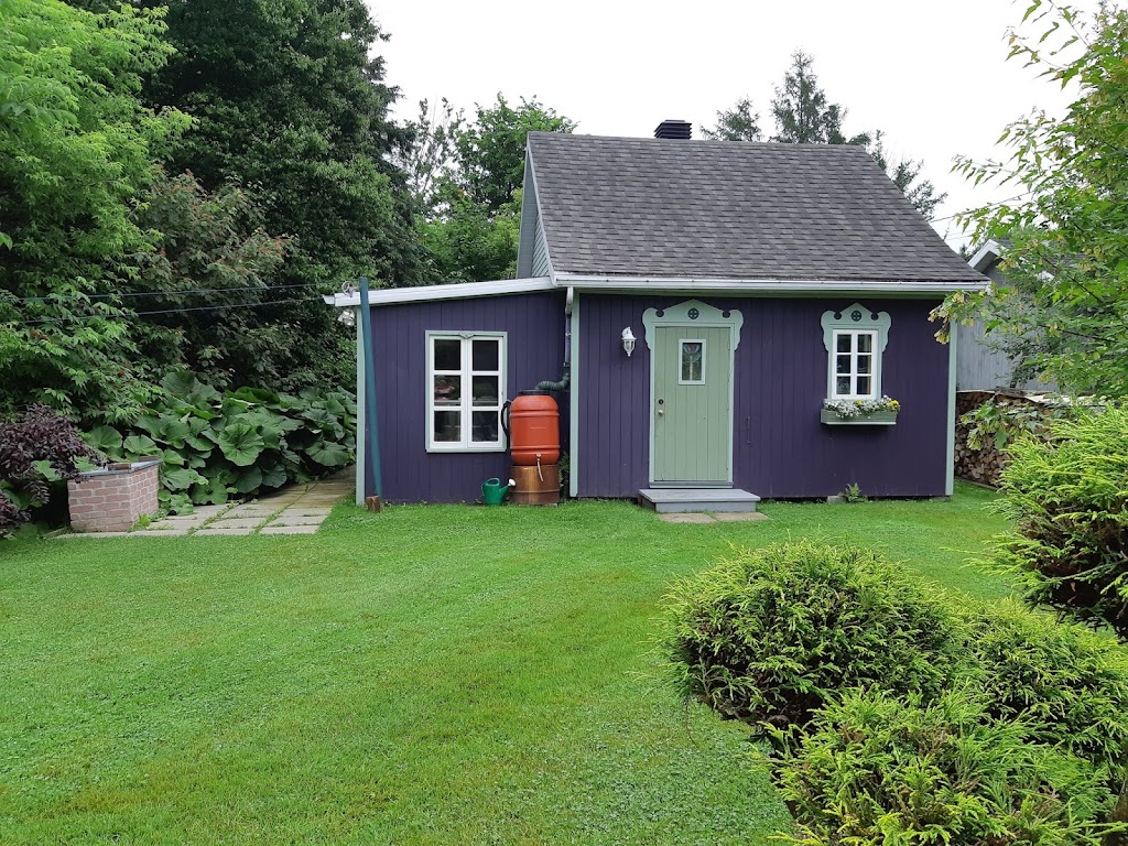 Céramiste Solange Vallières | 4377 Terr. des Chênes, Saint-Antoine-de-Tilly, QC G0S 2C0, Canada | Phone: (418) 955-6989