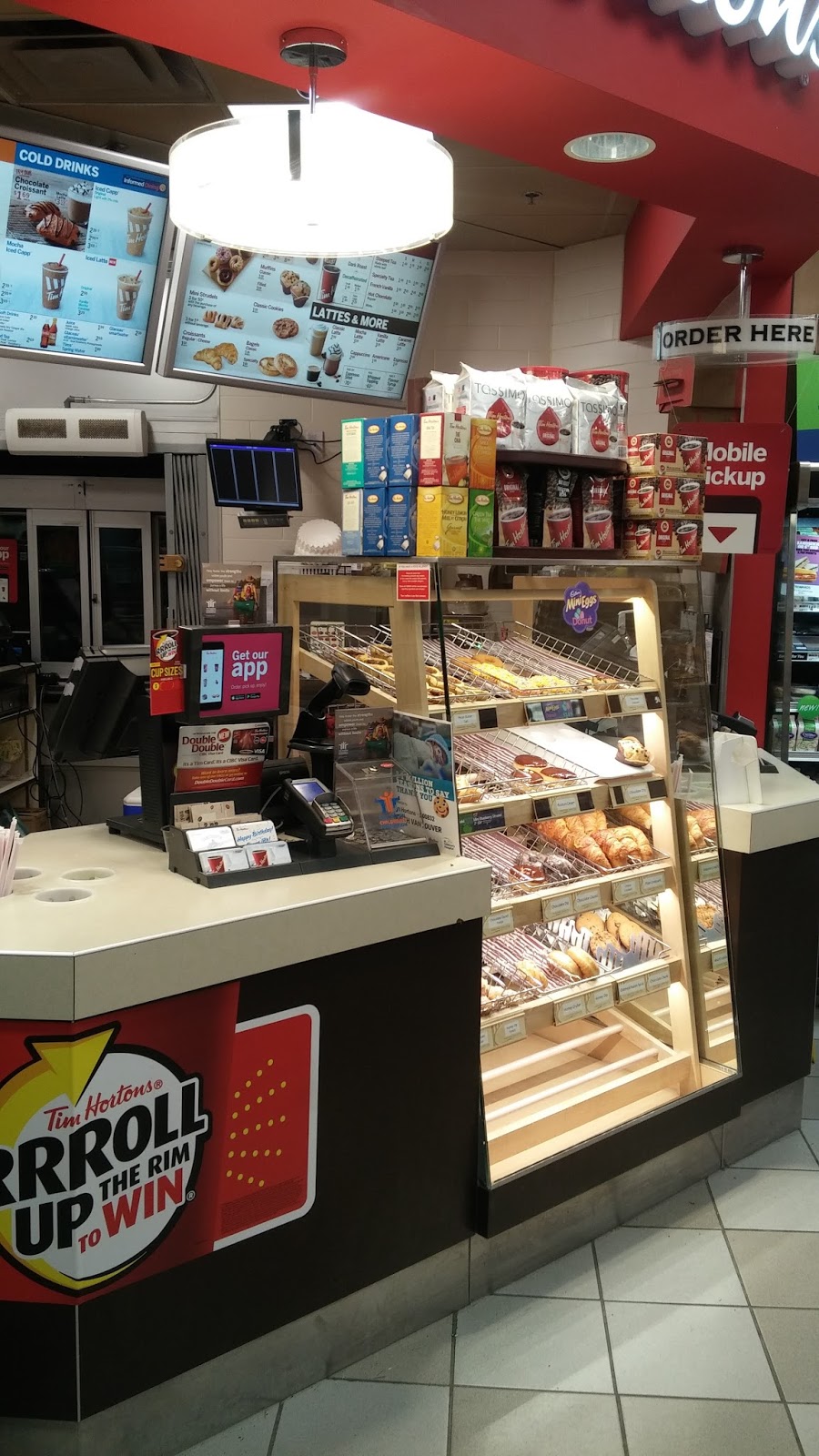 7-Eleven | 106 W Queens St, North Vancouver, BC V7N 2K3, Canada | Phone: (604) 985-5493