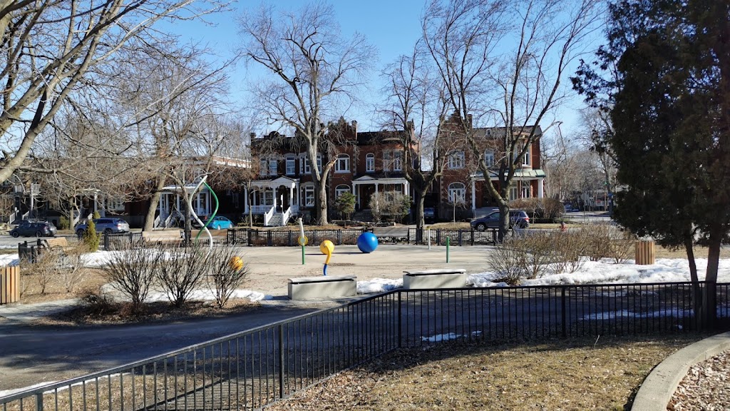 Beaubien Park | 6635 6e Av., Montréal, QC H1Y 2K8, Canada | Phone: (514) 872-0311