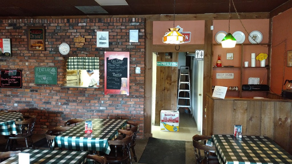 Muldoons Pizza | 925 Wonderland Rd S, London, ON N6K 3R5, Canada | Phone: (519) 471-0607