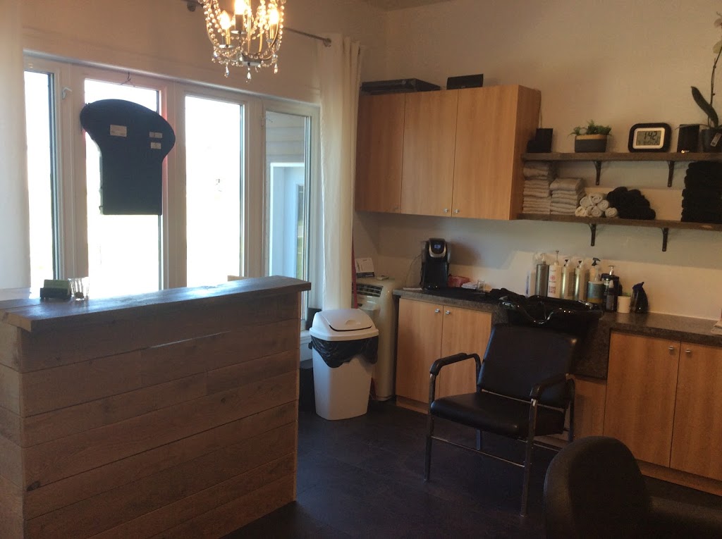 Hair Salon Look Evasion | 7645 Grand Rang, Saint-Hyacinthe, QC J2S 9B1, Canada | Phone: (450) 501-2691