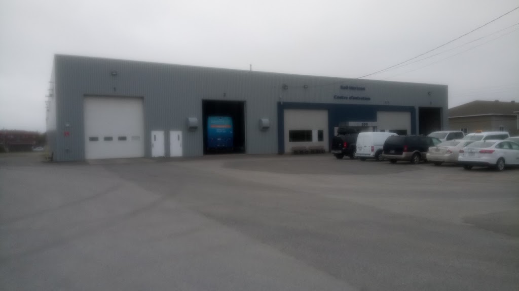 Bus Bell-Horizon Inc | 400 Rue Dessureault, Trois-Rivières, QC G8T 2L9, Canada | Phone: (800) 567-7625