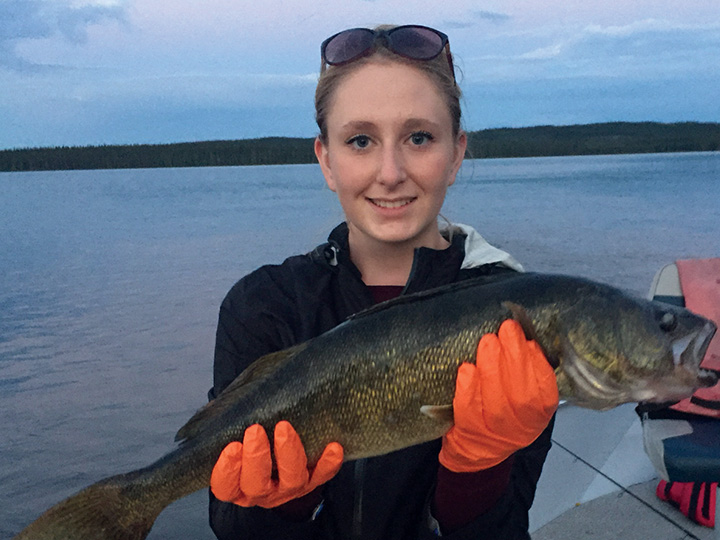 Laurie River Lodge Ltd | RR 2 Stn Main, Ponoka, AB T4J 1R2, Canada | Phone: (800) 426-2533