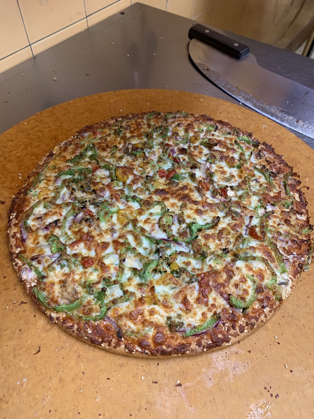 Pizza Bite | 606 22 St W #2, Saskatoon, SK S7M 5W1, Canada | Phone: (306) 954-0011