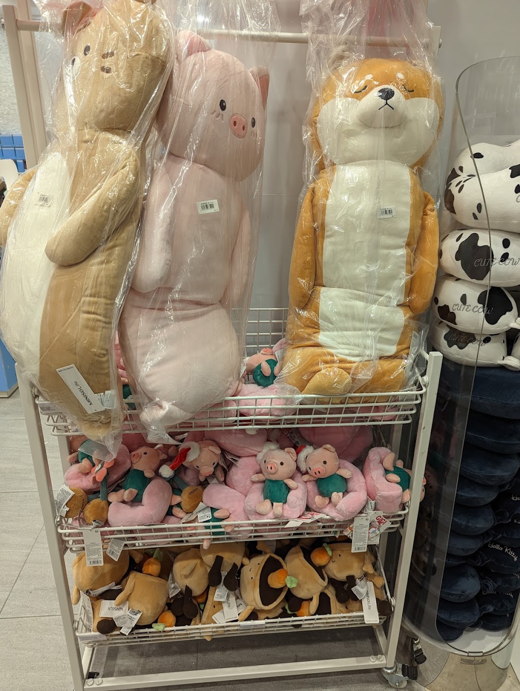 MINISO | 240 Leighland Ave Unit 205A, Oakville, ON L6H 3H6, Canada | Phone: (647) 349-5288