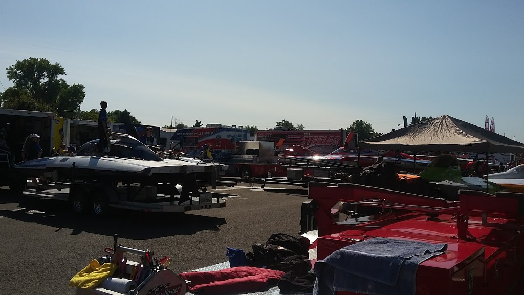 Resto-Bar Marina Melocheville | 4 Rue Bourcier, Beauharnois, QC J6N 0J8, Canada | Phone: (450) 225-9016
