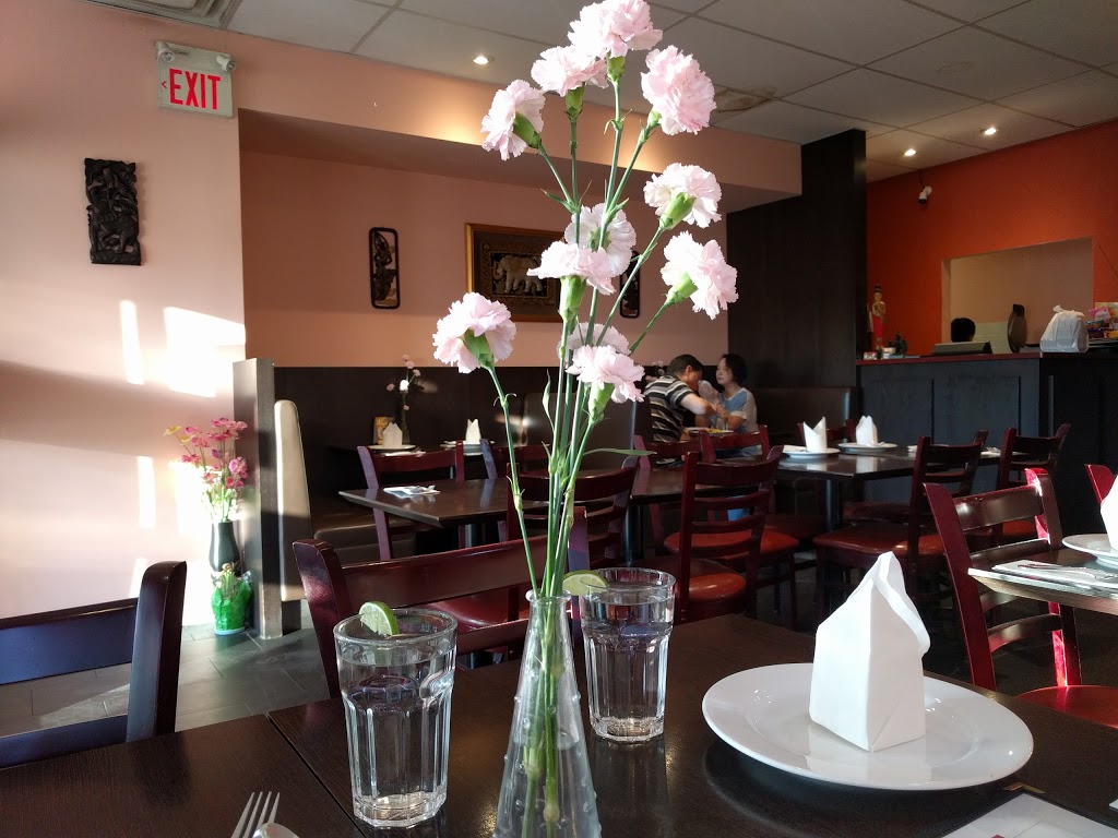 BowThai restaurant | 4755 Leslie St, North York, ON M2J 2L3, Canada | Phone: (416) 490-8424
