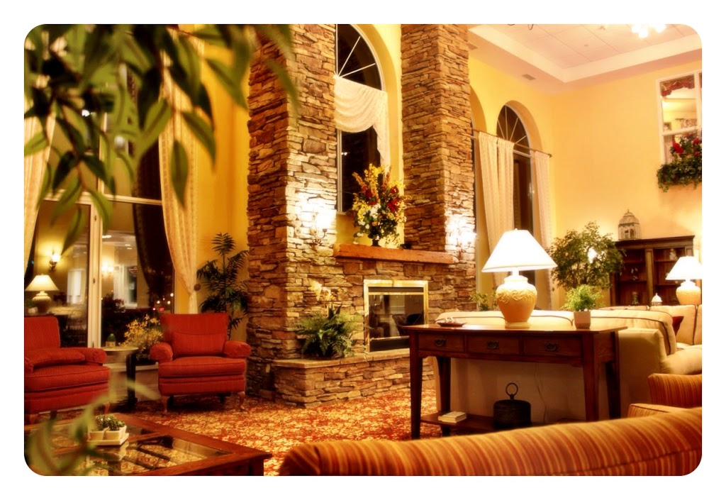 Waterford Barrie Retirement Community | 132 Edgehill Dr, Barrie, ON L4N 1M1, Canada | Phone: (705) 792-2442